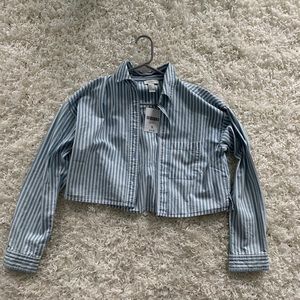 Forever 21 cropped pinstripe top NWT